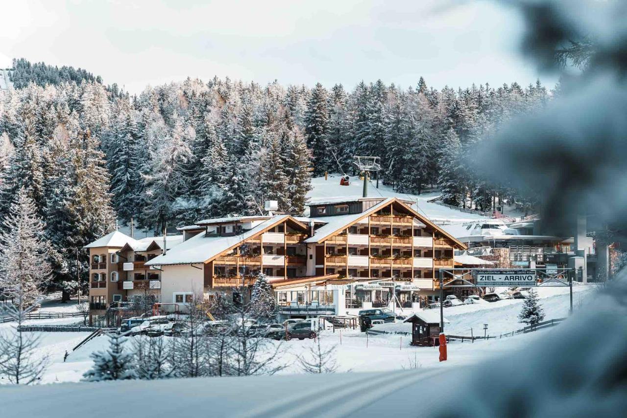 Wohlfuhlhotel Falzeben Hafling Exteriör bild