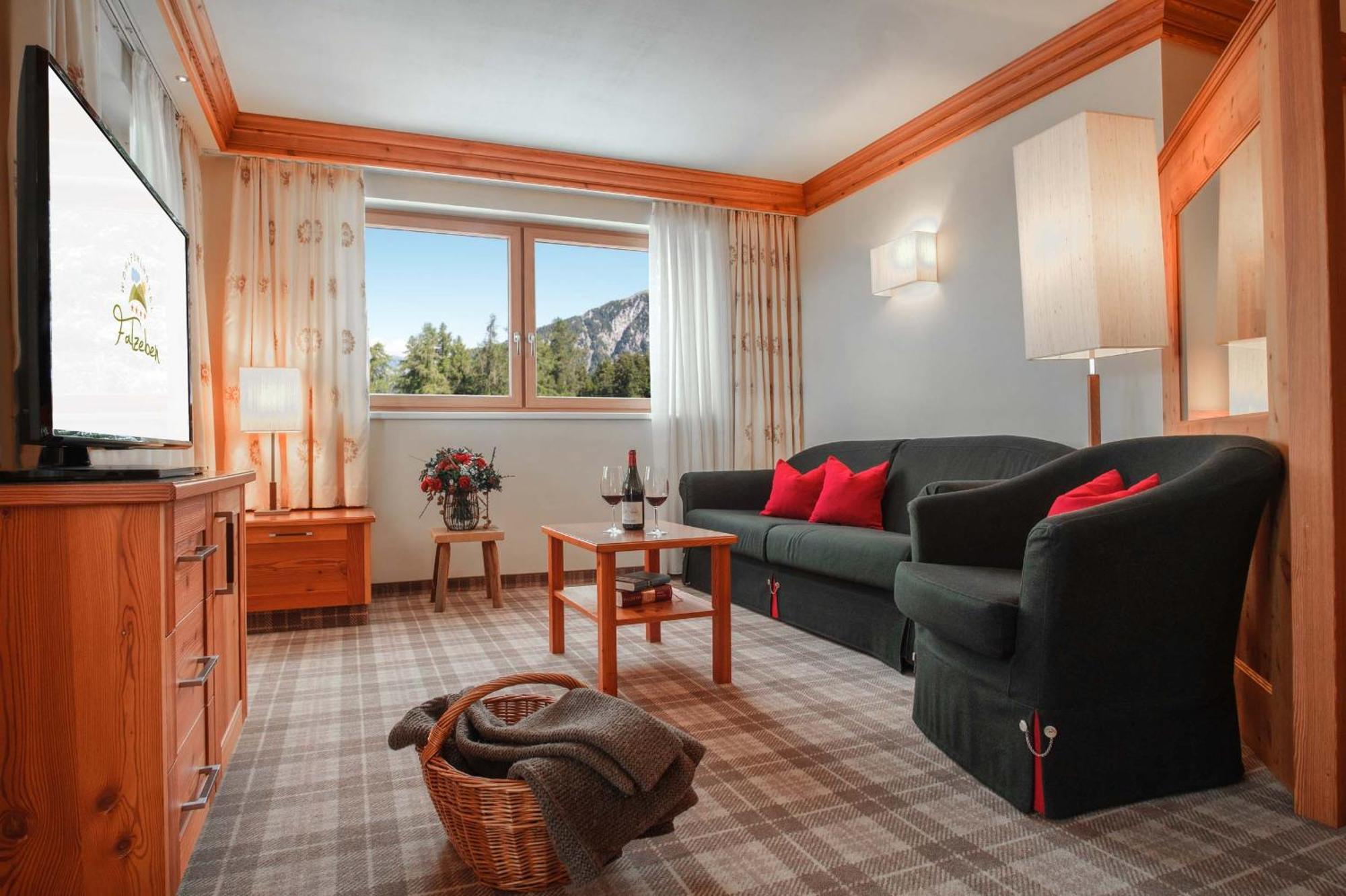 Wohlfuhlhotel Falzeben Hafling Exteriör bild