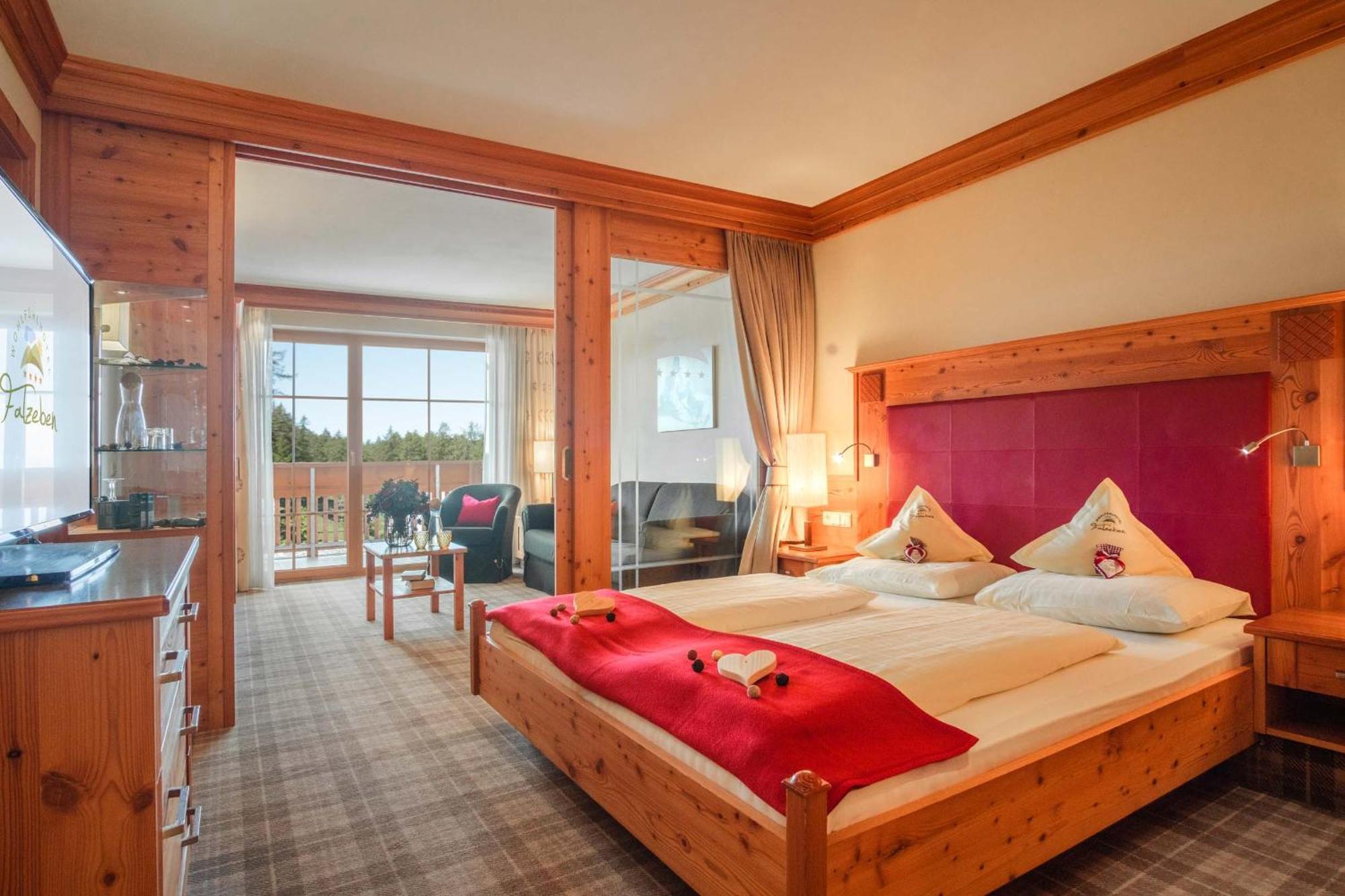 Wohlfuhlhotel Falzeben Hafling Exteriör bild