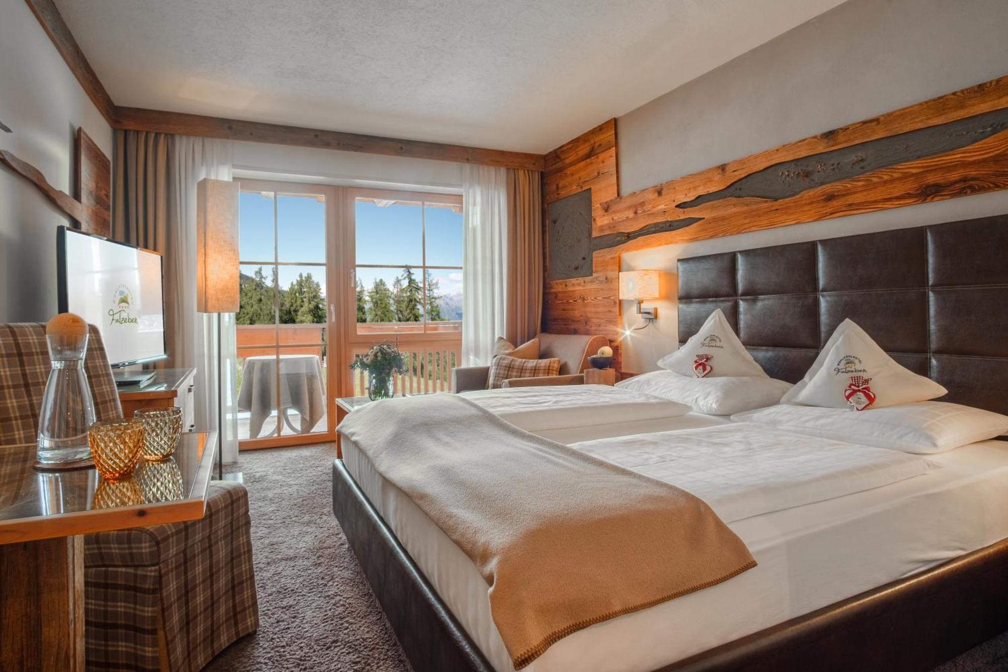 Wohlfuhlhotel Falzeben Hafling Exteriör bild